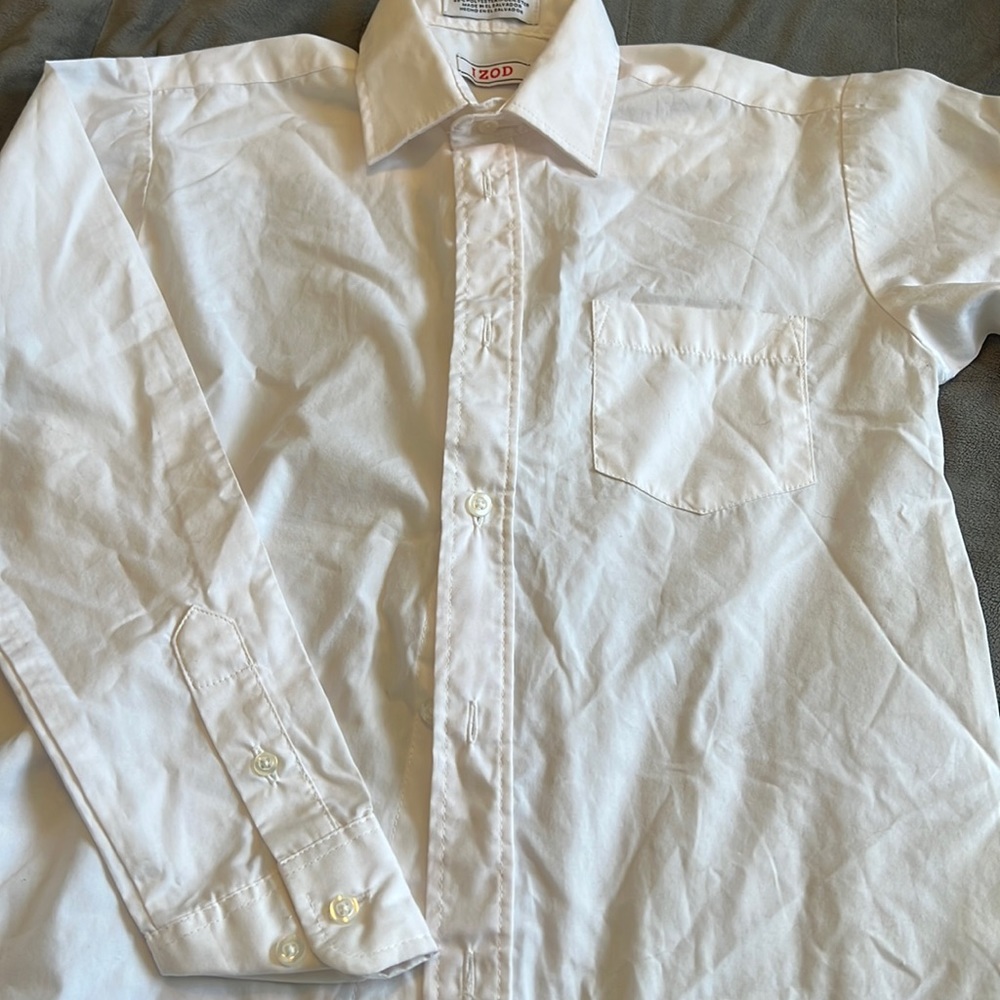 Izod dress shirt button up. Size 12 regular